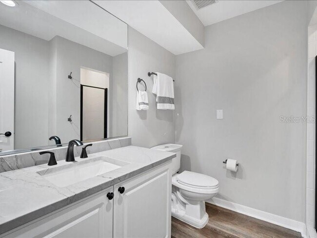 Building Photo - 3701 54th Dr W