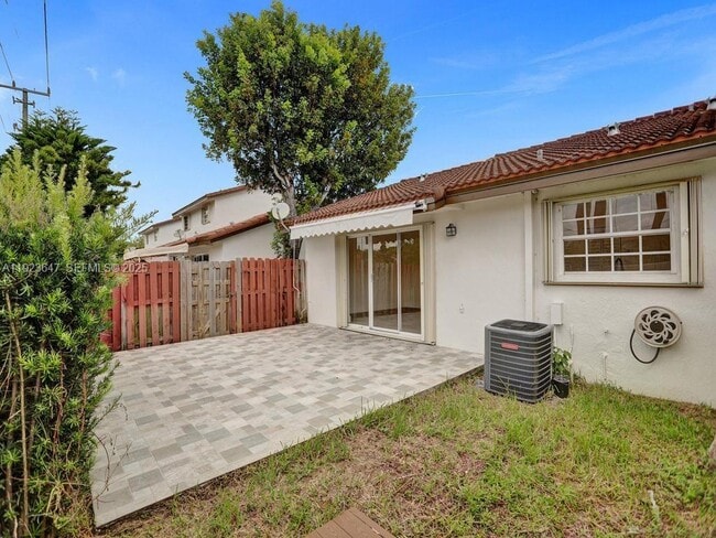 Building Photo - 13529 SW 62nd St