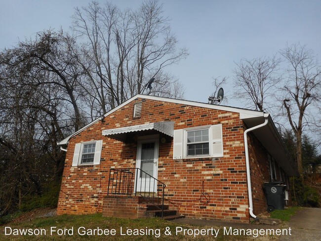 Primary Photo - 5013 Oxford St