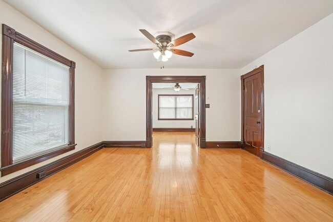 Building Photo - 1660 N Marshall St