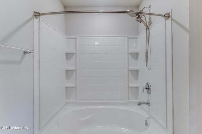 Building Photo - 6487 Eastland Cir