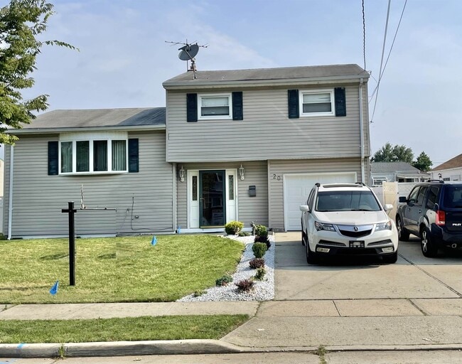 Building Photo - 20 Pinho Ave