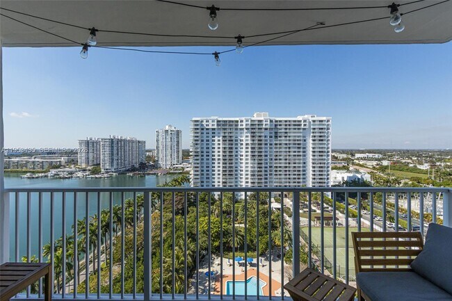 Building Photo - 2851 NE 183rd St