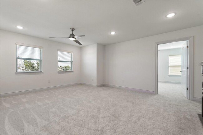 Building Photo - 2105 Tiger Trail