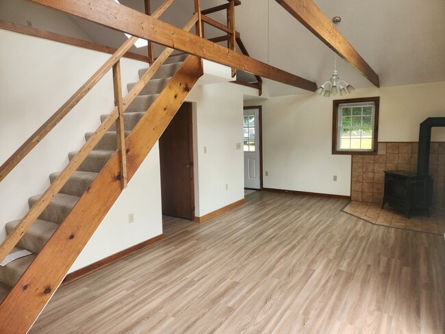 Building Photo - 80 Noyes Rd