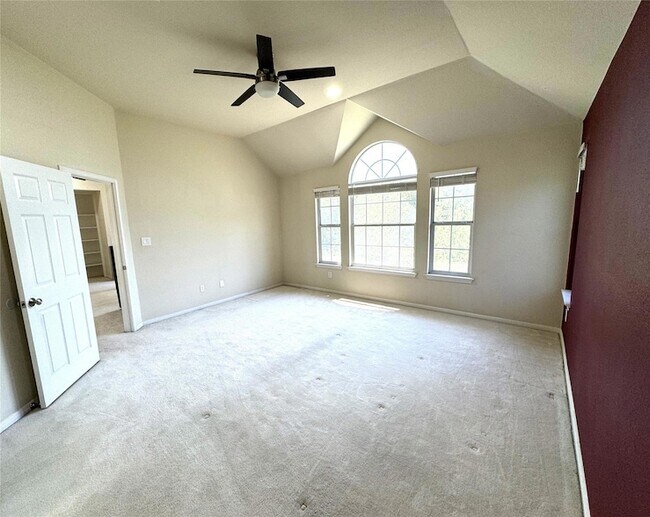 Building Photo - 8807 Splitarrow Dr