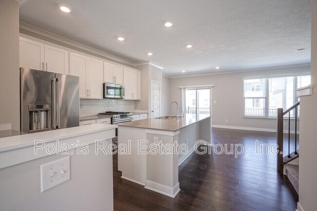 Building Photo - 8239 Bostic Dr