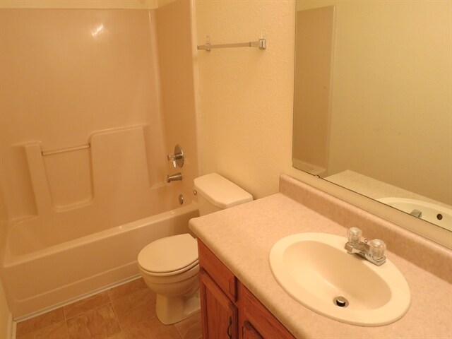 Building Photo - 1002 Leland St