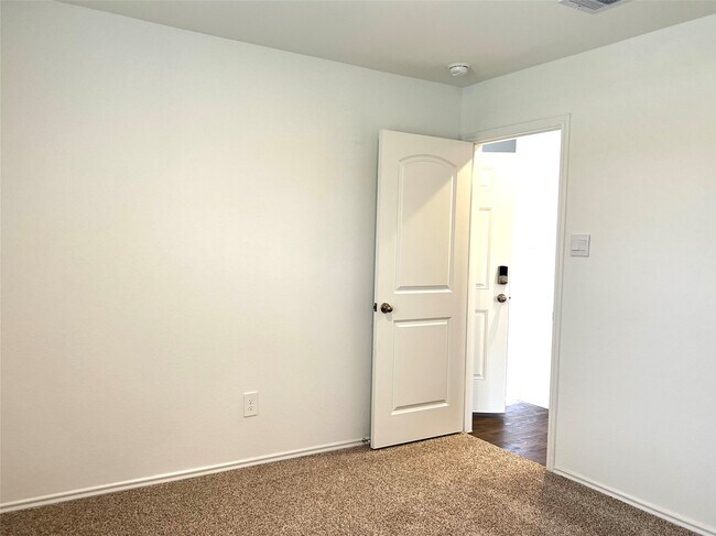 Building Photo - 5130 Cherry Tallow Trl