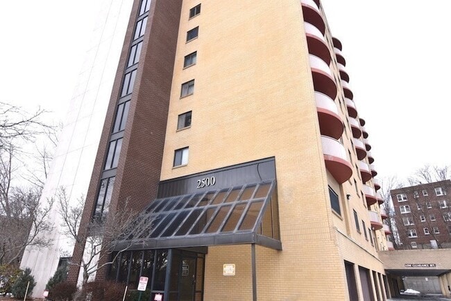 Building Photo - 2500 Mystic Valley Pkwy