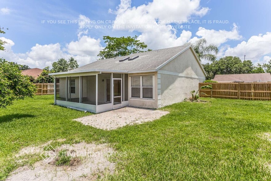 Building Photo - 125 Sherwood Dr