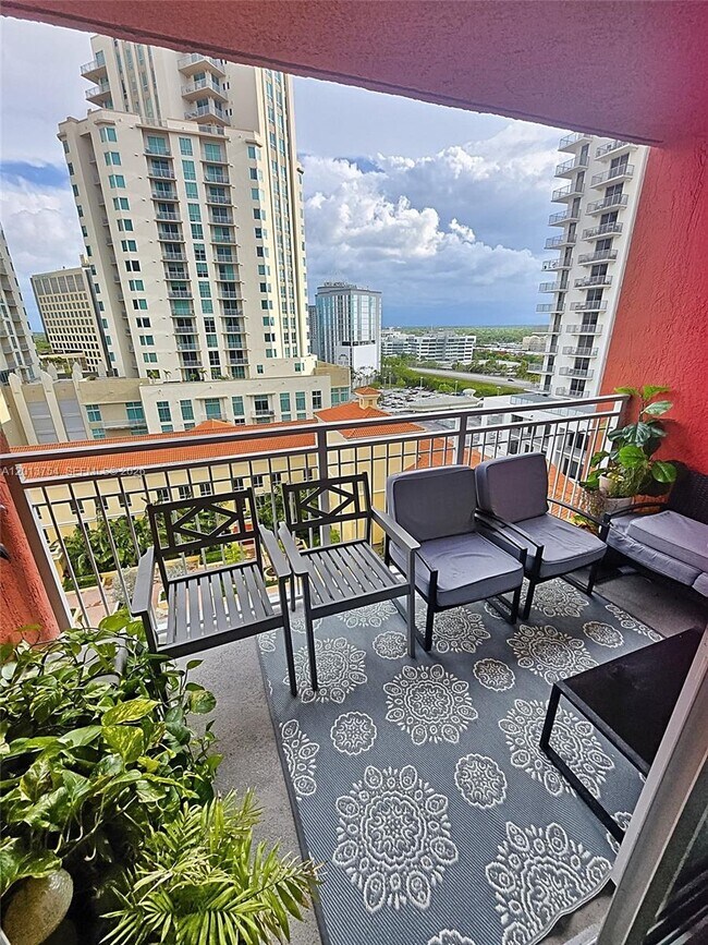 Building Photo - 7350 SW 89th St