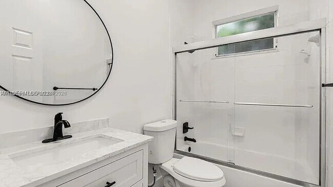 Building Photo - 2755 Dunwoodie Pl