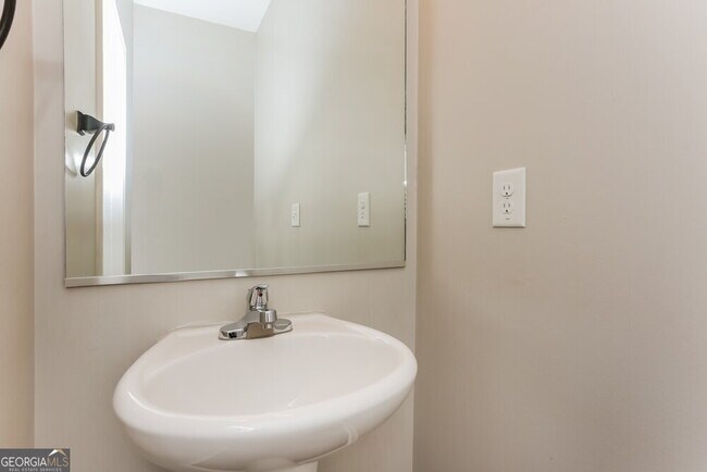 Building Photo - 214 Bethany Manor Ct