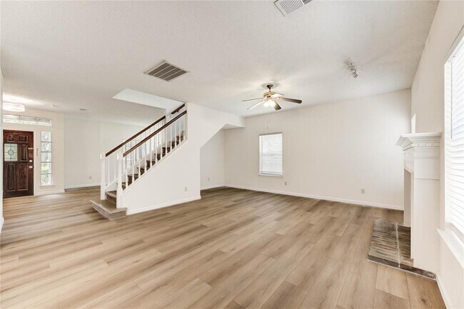Building Photo - 2338 Bent River Dr