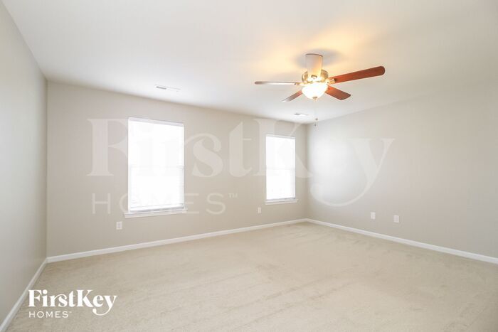 Building Photo - 5479 Misty Hill Cir