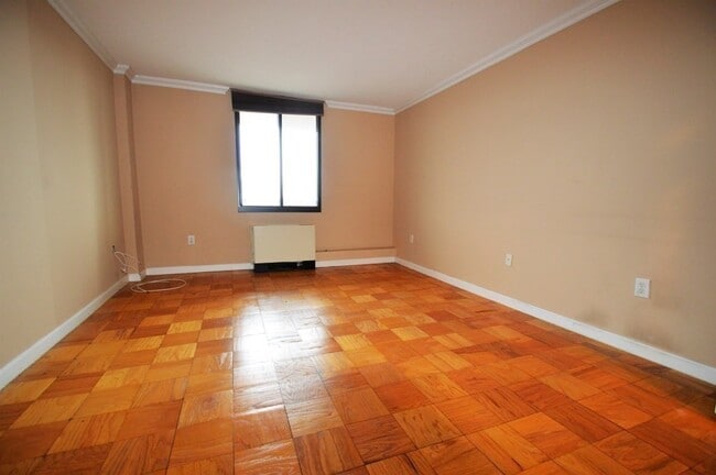 Building Photo - 50 Longwood Ave