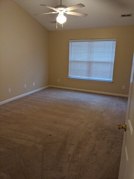 Building Photo - 4502 Camden Ridge Dr