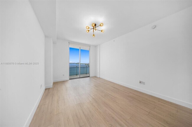 Building Photo - 7901 Hispanola Ave