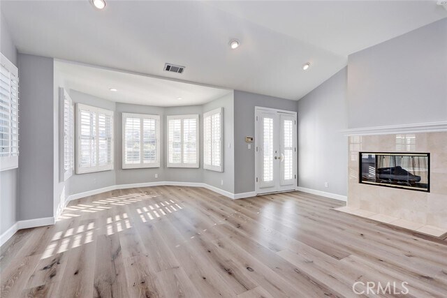 Building Photo - 576 27th St