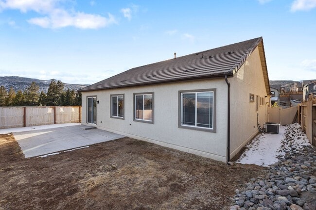 Building Photo - Newer South Reno Single Level House for Rent