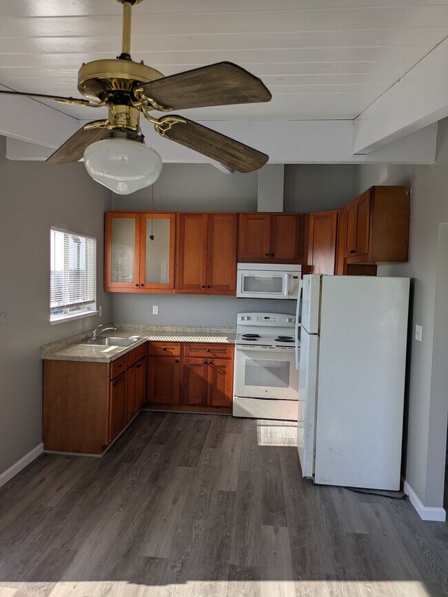 Building Photo - Maher Court