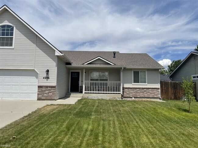 Primary Photo - 3 br, 2 bath House - 4296 East Stonebridge...