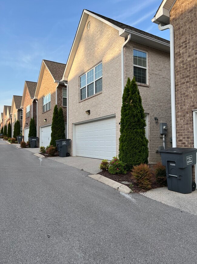 Building Photo - 510 Bowerwood Cir