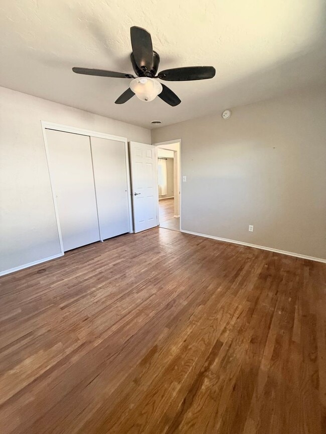 Building Photo - COMING SOON!! 2 BEDROOM 1 BATH HOME NEAR DOWNTOWN PASO ROBLES!!!!