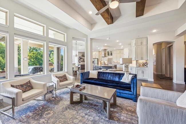 Building Photo - 9600 Chamois Wy