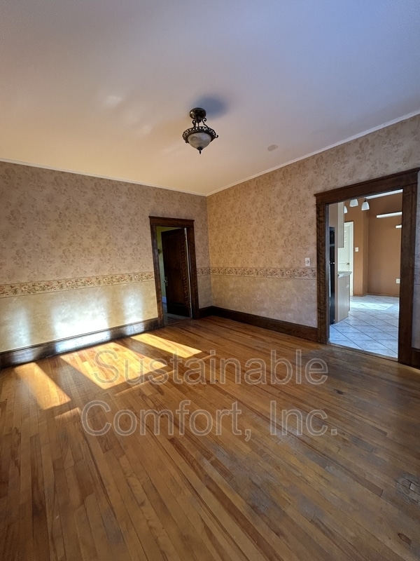 Building Photo - 5 Kensington Rd