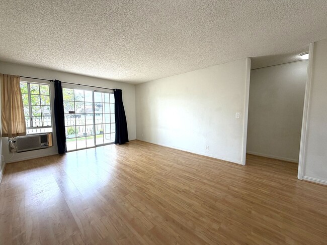 Building Photo - Villages at Waipio (Waipahu) - Ground Floor Unit, 2 bedroom/2 bathrooms and 1 parking stalls