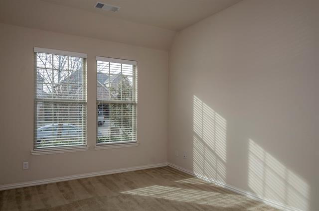 Building Photo - 10876 Leesa Dr
