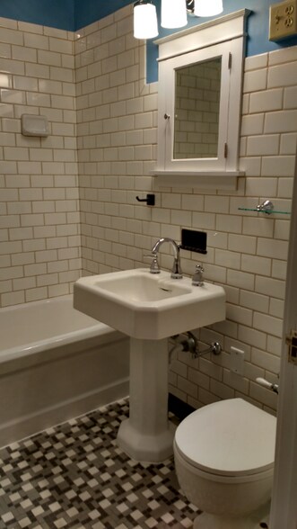 Building Photo - 300 2nd Ave SW