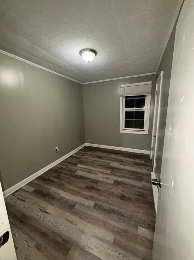 3rd bedroom - 399 Alden St