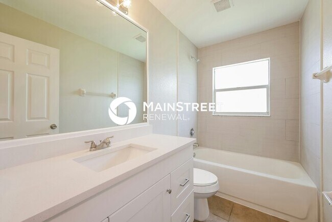 Building Photo - 3 Bedroom Pet-Friendly Home in Lehigh Acres, FL with Main Street Renewal