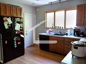 Building Photo - HOT ALLSTON LISTING!!!! Sept 1st Move in!!