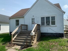 Building Photo - 1521 2nd St