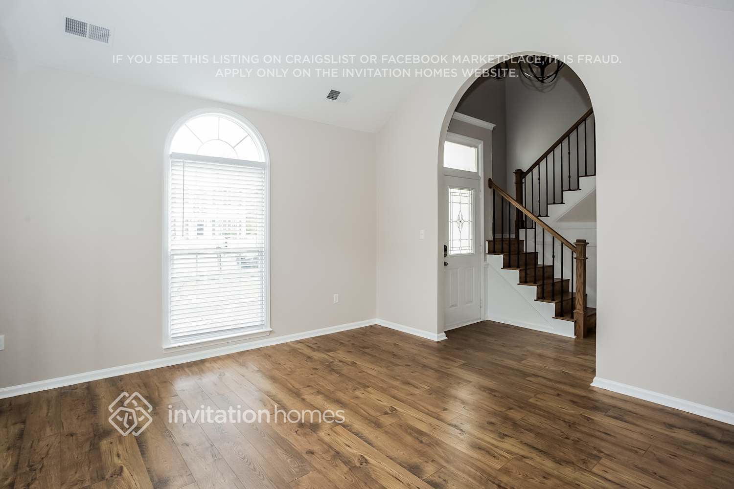 Building Photo - 15708 Berryfield St