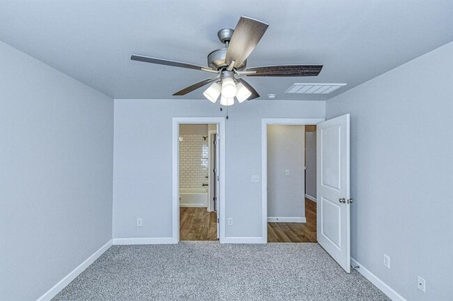 Building Photo - 3313 Mt Nebo Dr