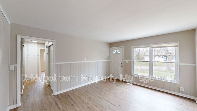 Building Photo - 4196 Melgrove Ave