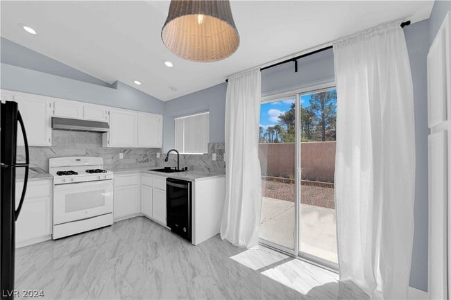 Building Photo - 7721 Rockfield Dr