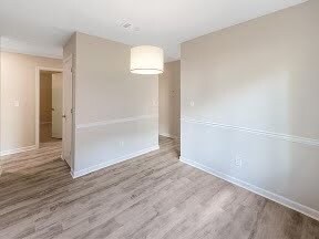 Building Photo - 1121 Brookstone Rd