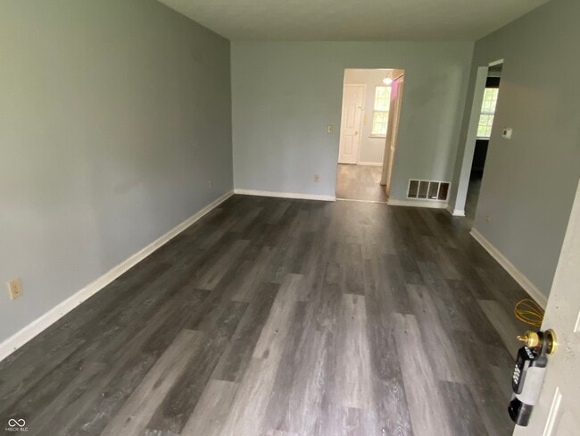 Building Photo - 1329 Millerwood Ct