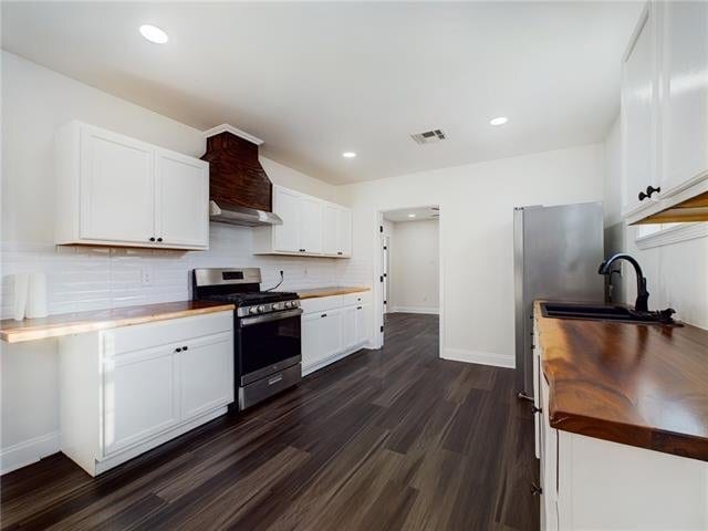 Building Photo - 4114 N Robertson St