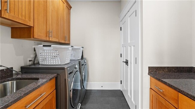 Building Photo - 3 Doris Terrace