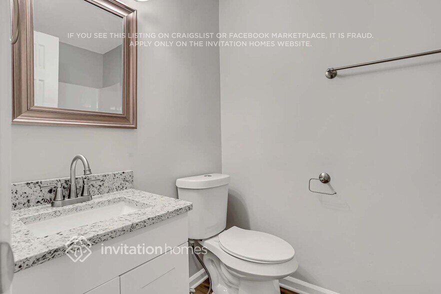 Building Photo - 499 Villa Rosa Rd