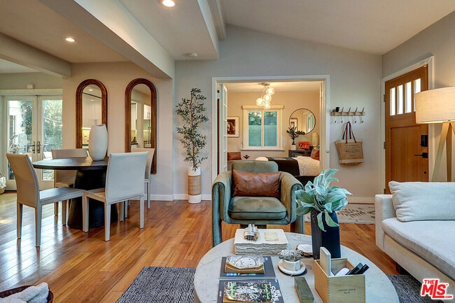 Building Photo - 8326 Ridpath Dr