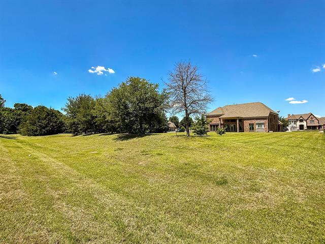Building Photo - 7304 Meadow Glen Dr