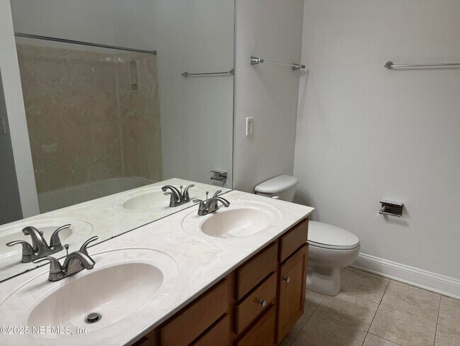 Building Photo - 9902 Windwater Ct